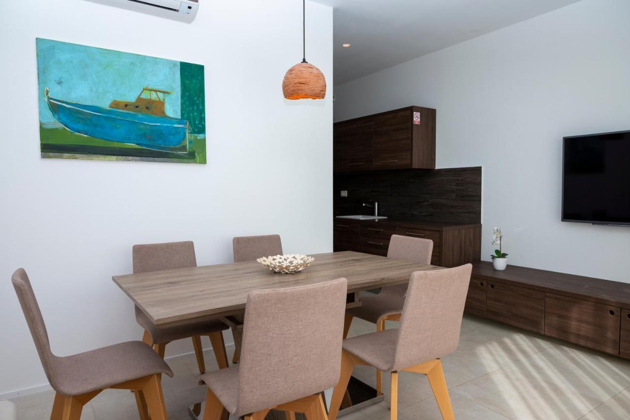Luxury Apartments Jolara ميميتسا الغرفة الصورة