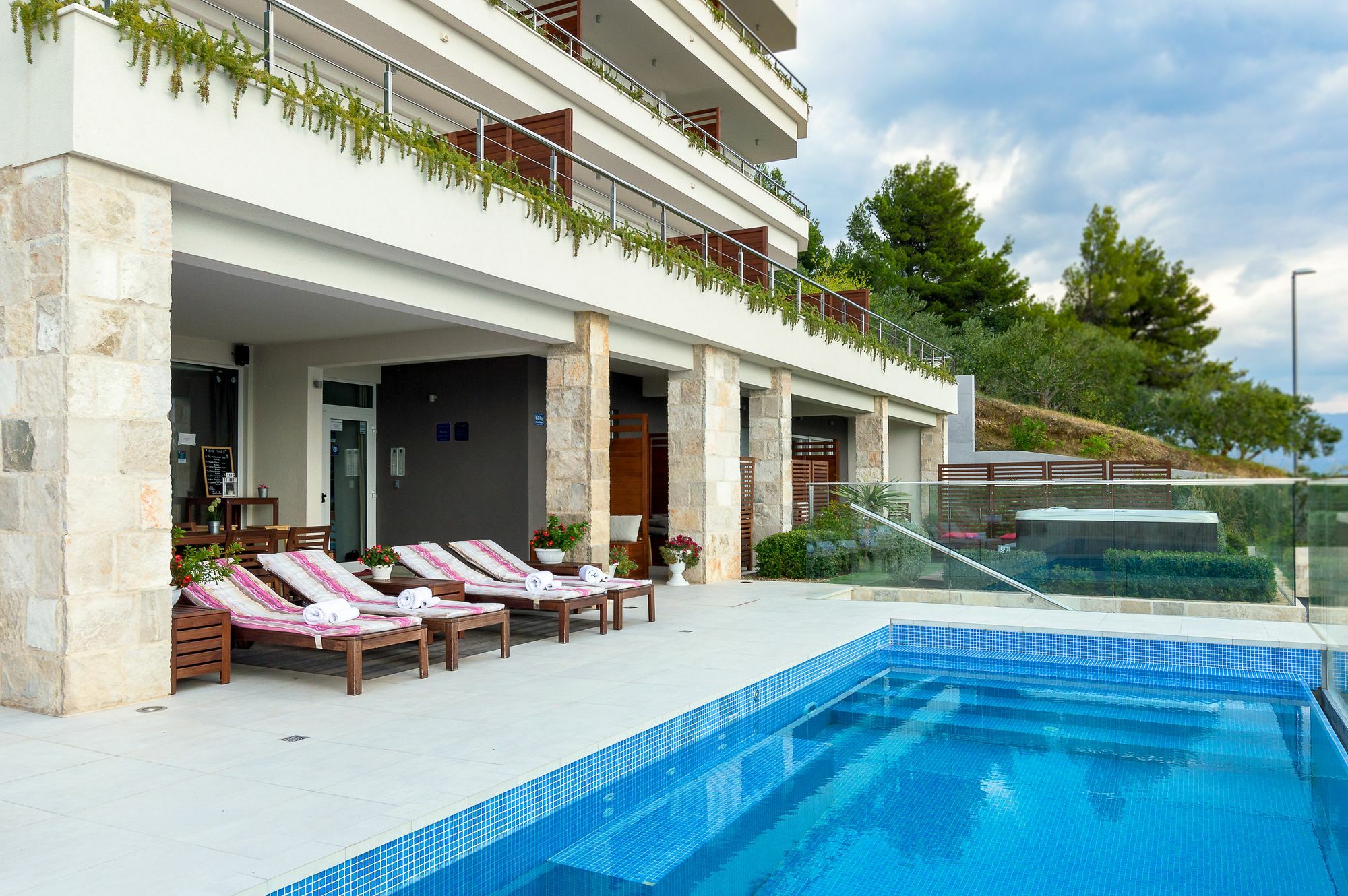 Luxury Apartments Jolara ميميتسا المظهر الخارجي الصورة
